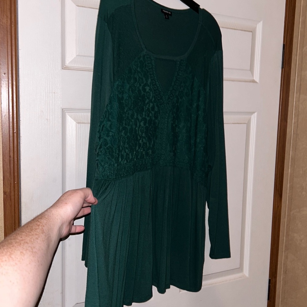 Torrid emerald top